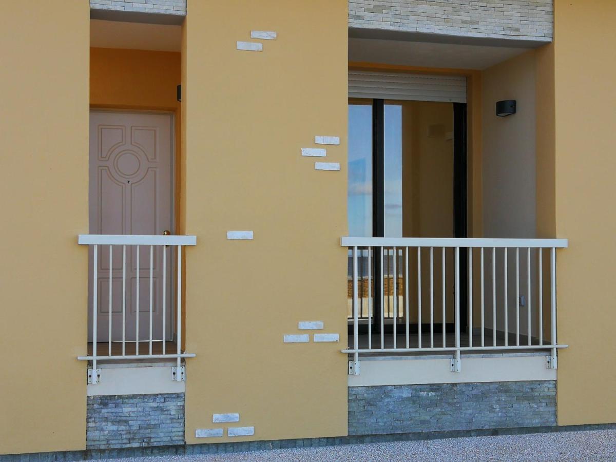 דירות Santa Lucia Fronte Mare מראה חיצוני תמונה